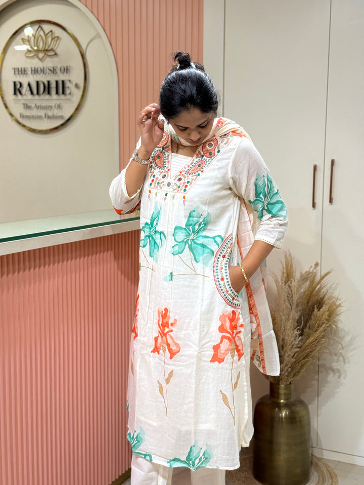 Pure Mul cotton with Real Mirror Work ( Both Sides Pocket Available)(Cotton Lining) | R189