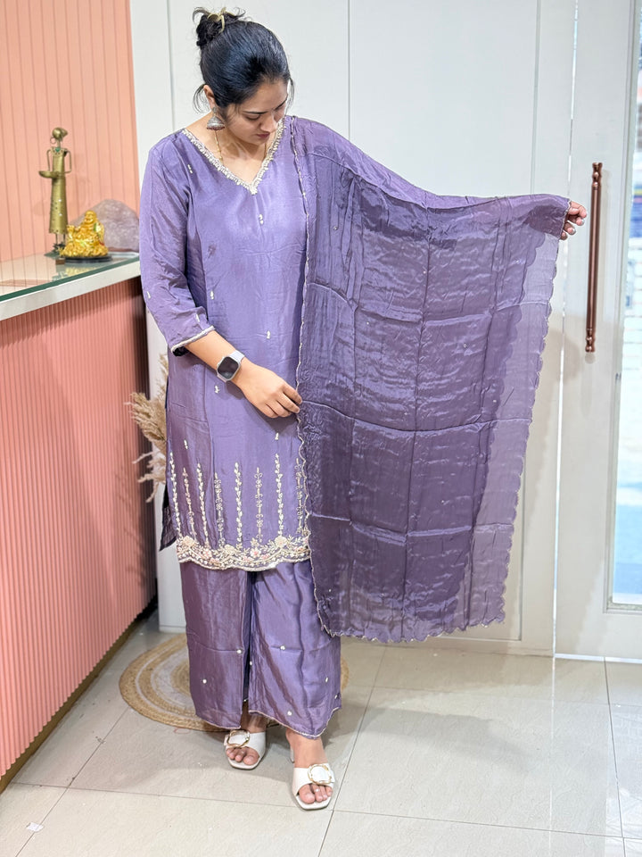 Premium Chinon Hand Embroidered 3 Pc Suit – RADHE32