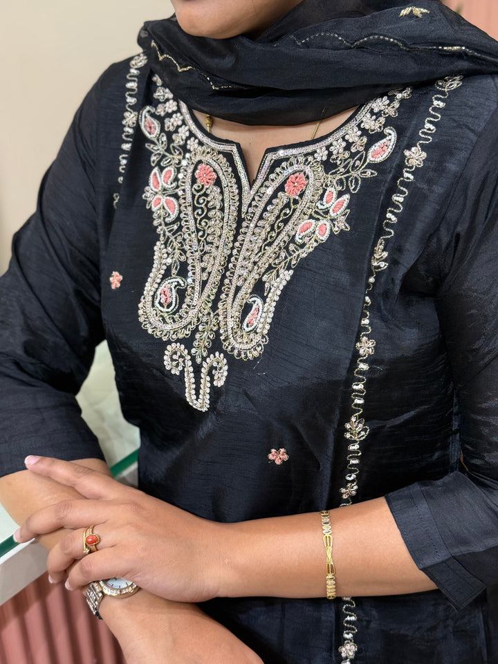 Dola Silk 3Pcs Collection with Handwork | R218