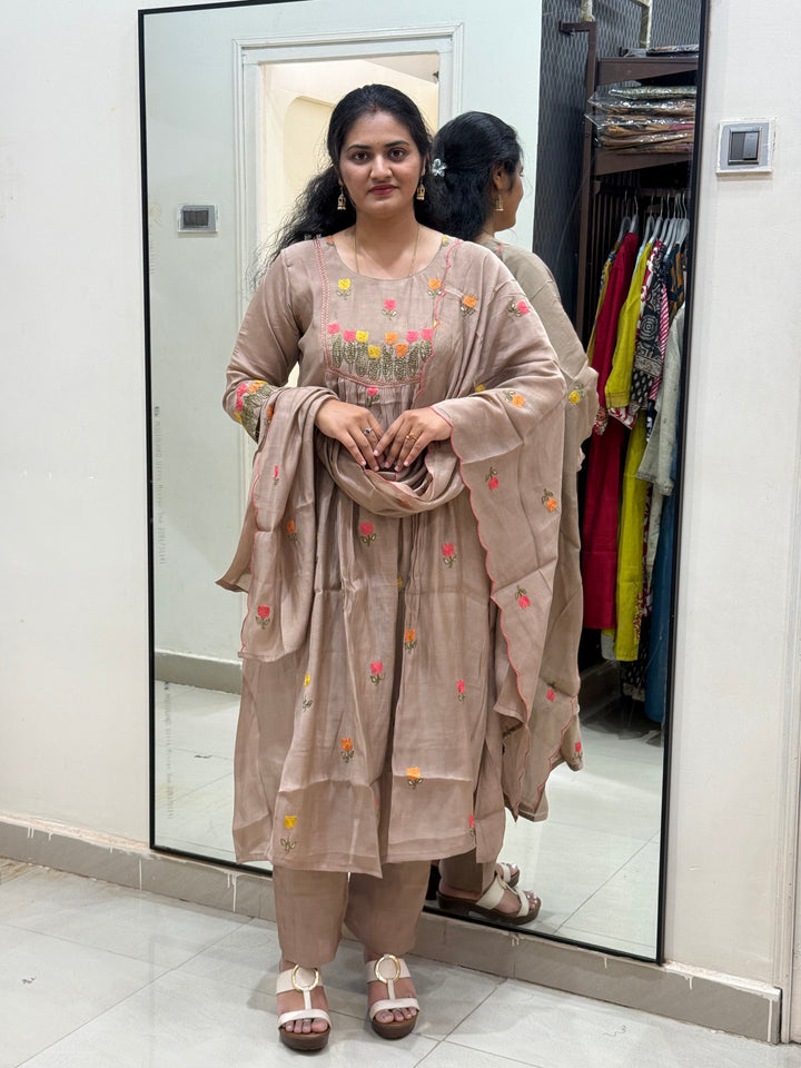 Mul Chanderi Embroidery Collection – Elegant Flare Pattern | R179