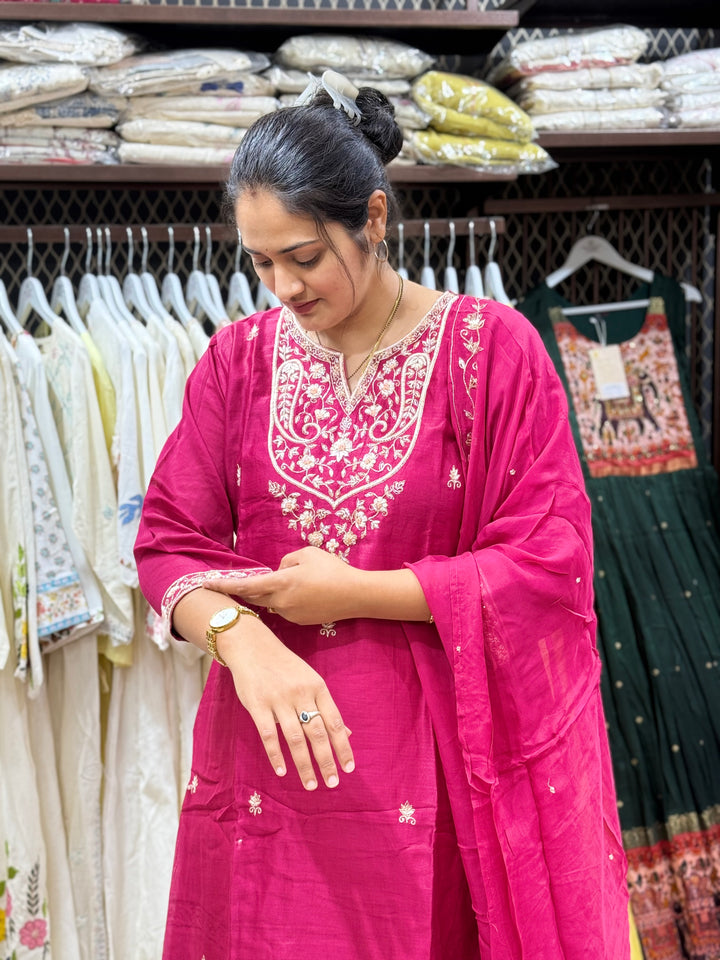 Dola Silk 3 Pcs Set