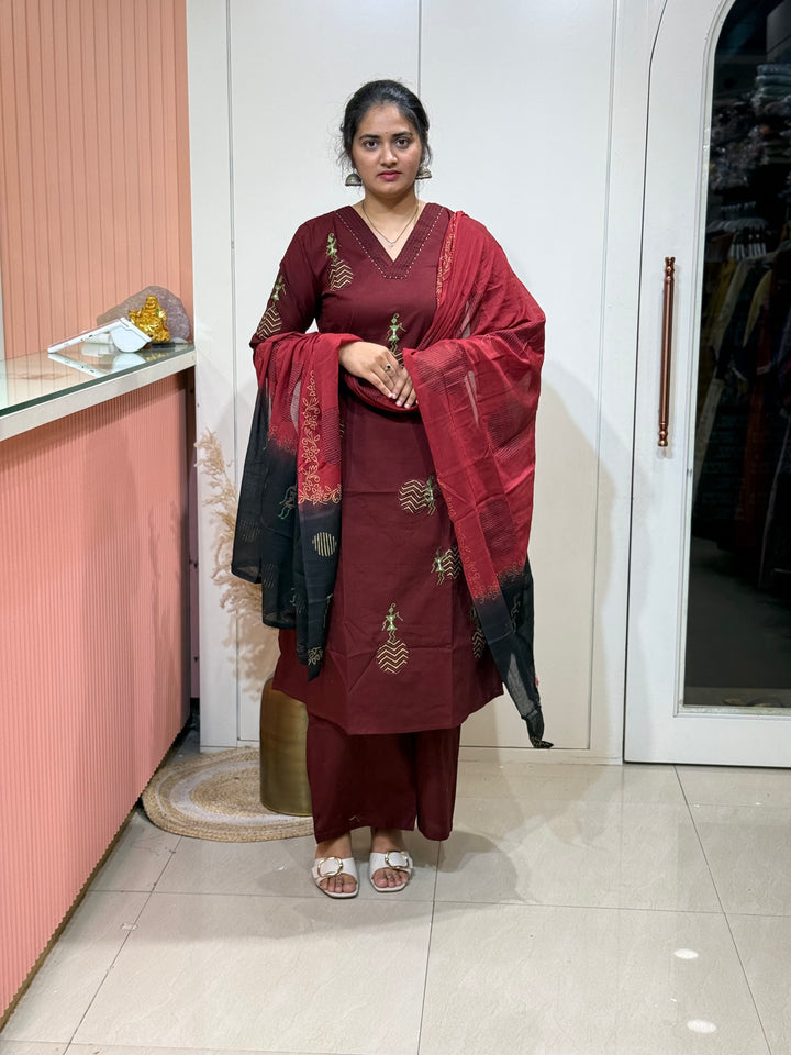 Pure Cotton Dress with Appliqué &amp; Embroidery | R125