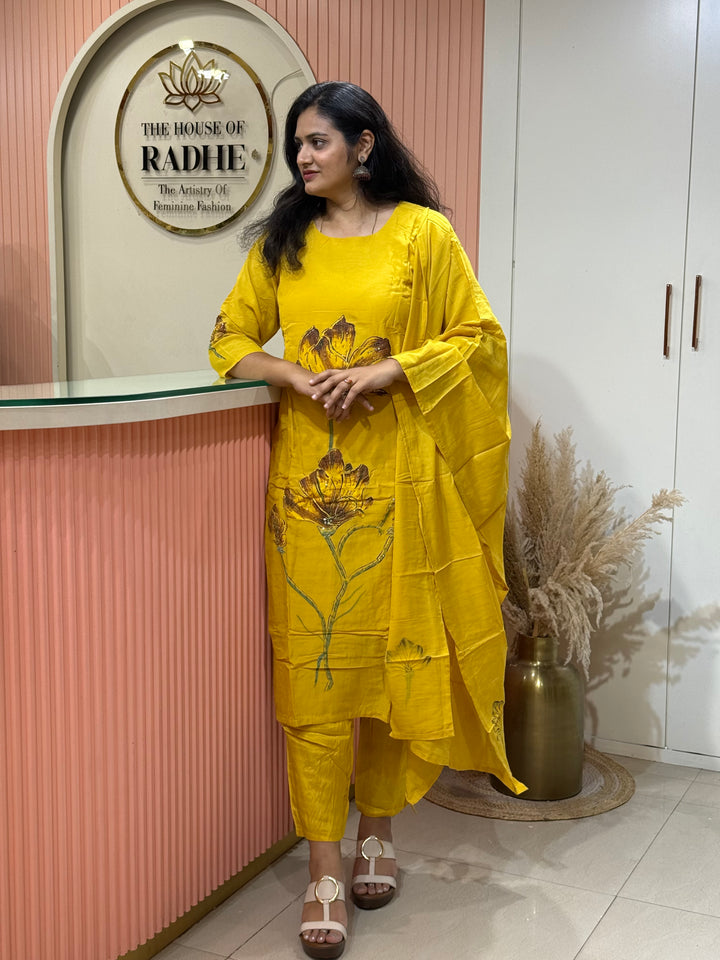 Brush Paint Mul Chanderi Collection With Cutdana Work | R209