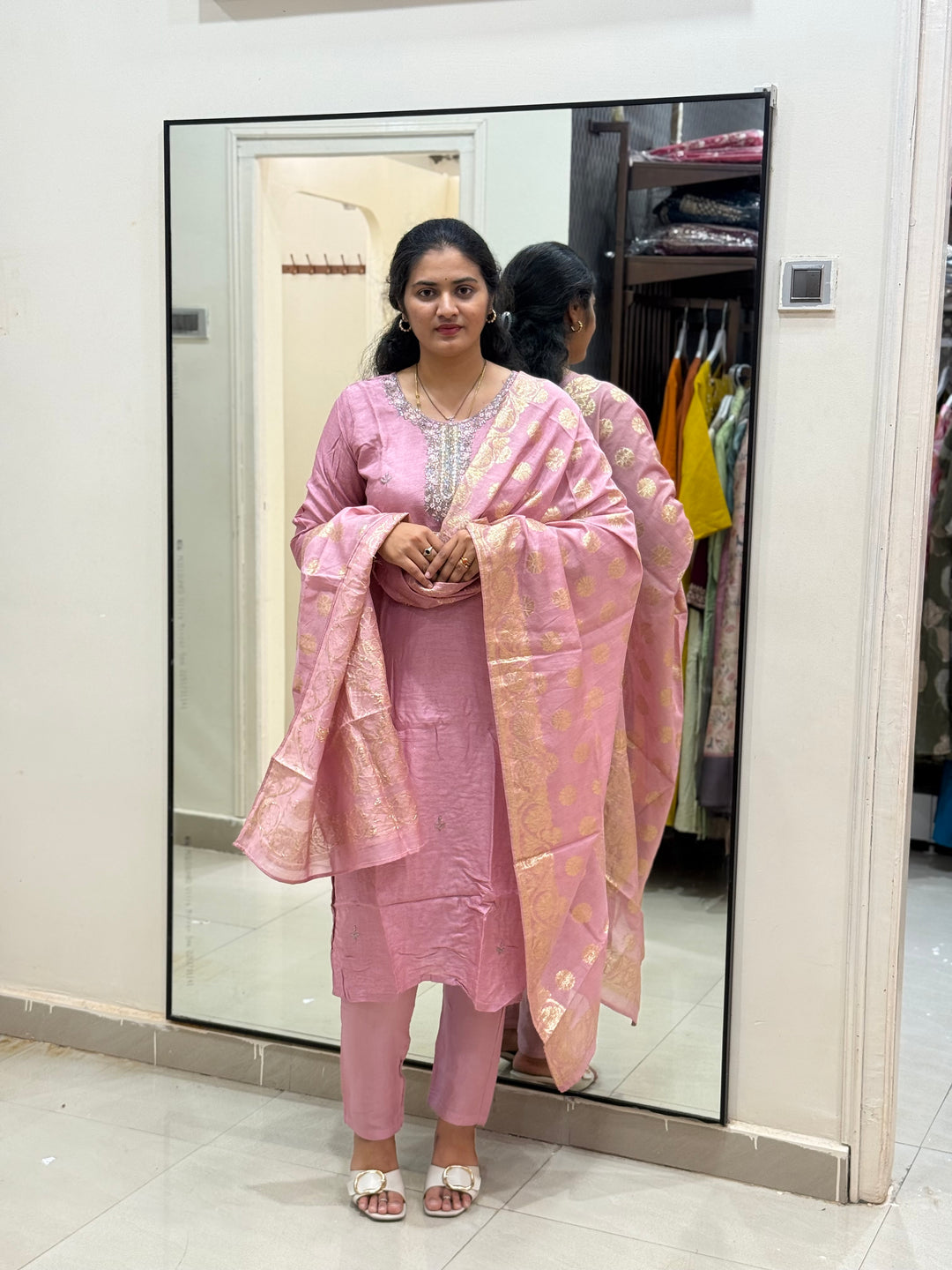 Dola Silk Kurta Set – Elegant Festive Collection | R116