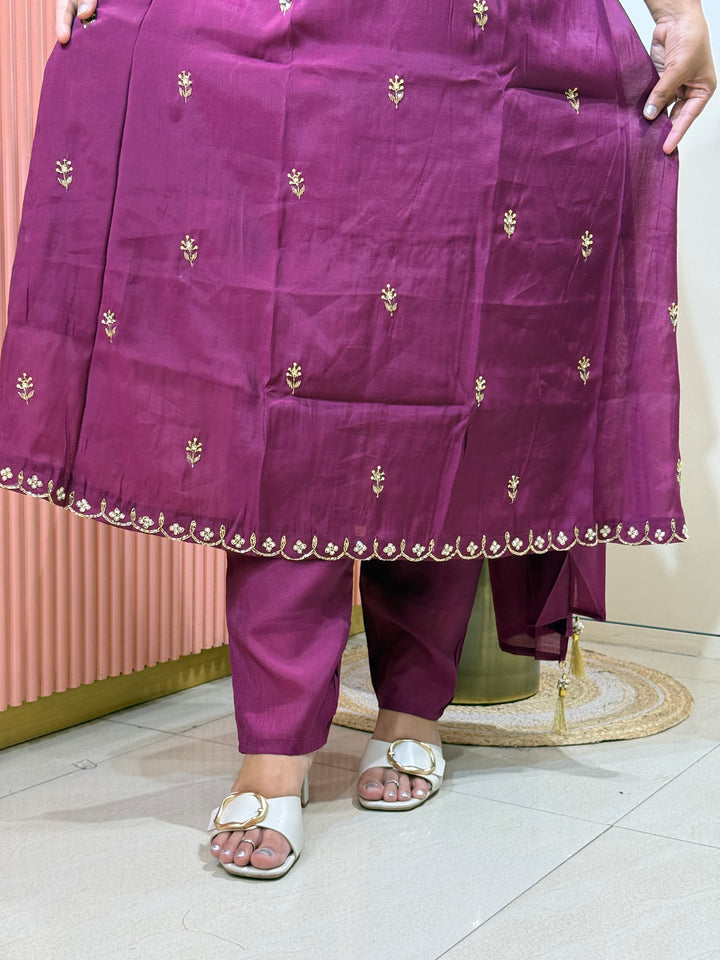 Mul Chanderi Semi Party Wear | R214