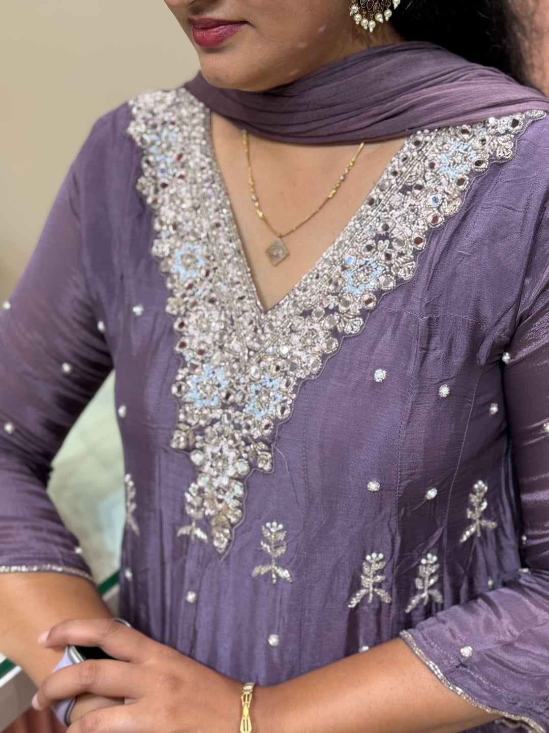 Pure Chinon Collection with Handwork | R177