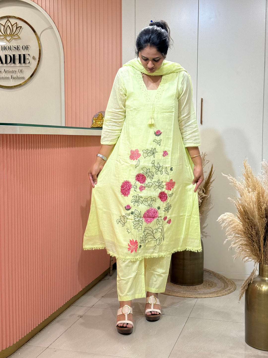 Premium Pure Mul Cotton Collection With Floral Embroidery | R190