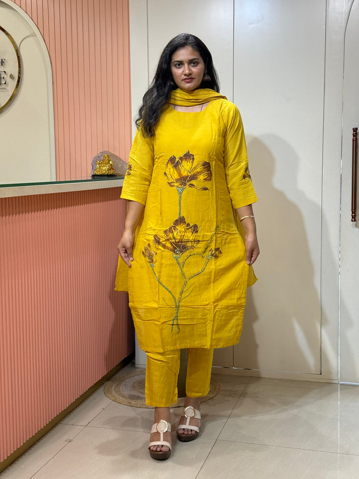 Brush Paint Mul Chanderi Collection With Cutdana Work | R209