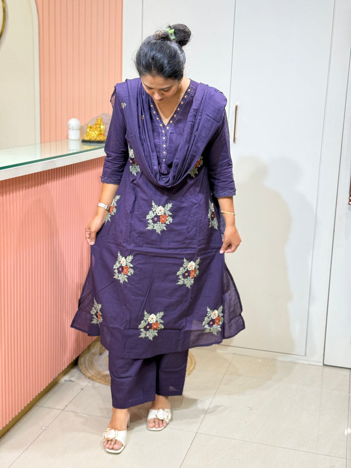 60x60 Cotton Embroidered Collection  | R166