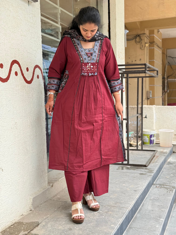 Cotton Yoke Pattern Collection – Real Mirror Work &amp; Pocket Patch | R173