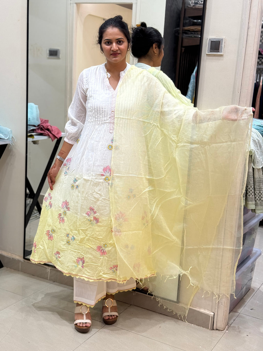 Premium Mul Cotton Ombré Shade Collection With Kota Doria Dupatta | R176