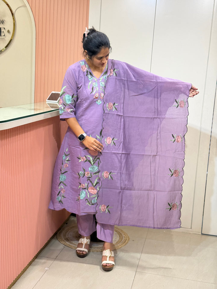 Mul Chanderi Kurta Set with Mul Cotton Lining &amp; Floral Embroidery – RADHE90