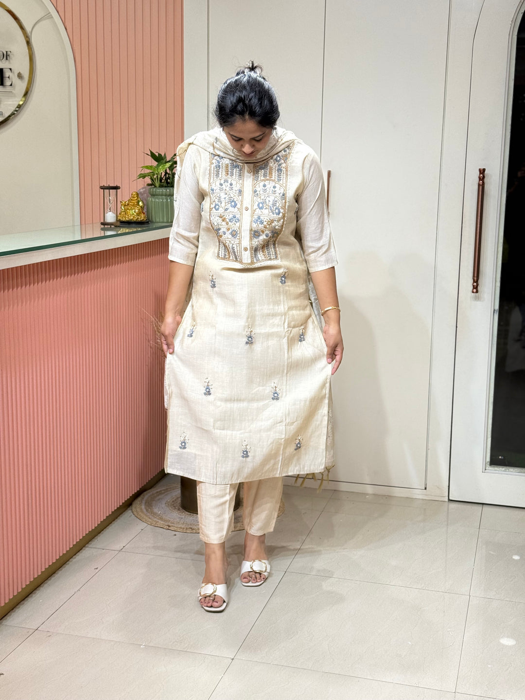Pure Jamdani Collection with full Length Dupatta and Hand embroidery work (Cotton Lining )| R211