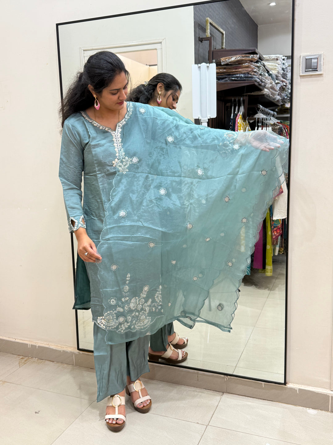Roman Gloss 3 Pcs Set ( Cotton Lining) | RADHE48