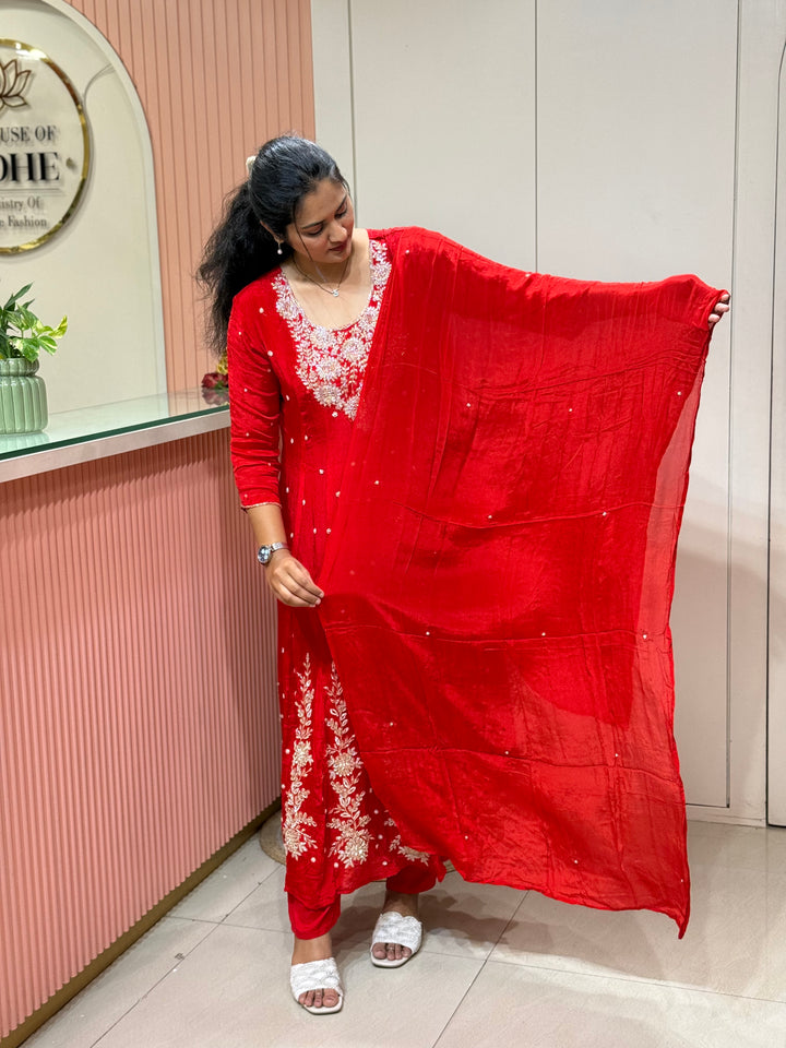 Pure Chinon Collection with Handwork | R177