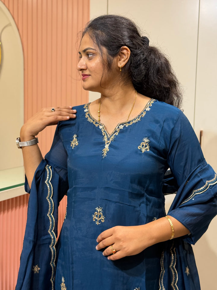S Mul Chanderi 3 Pc Kurta Set | Semi Party Wear With CottonLining (New Arrivals )| R138