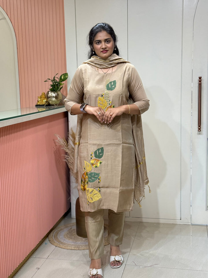 Mul Chanderi Collection | R223