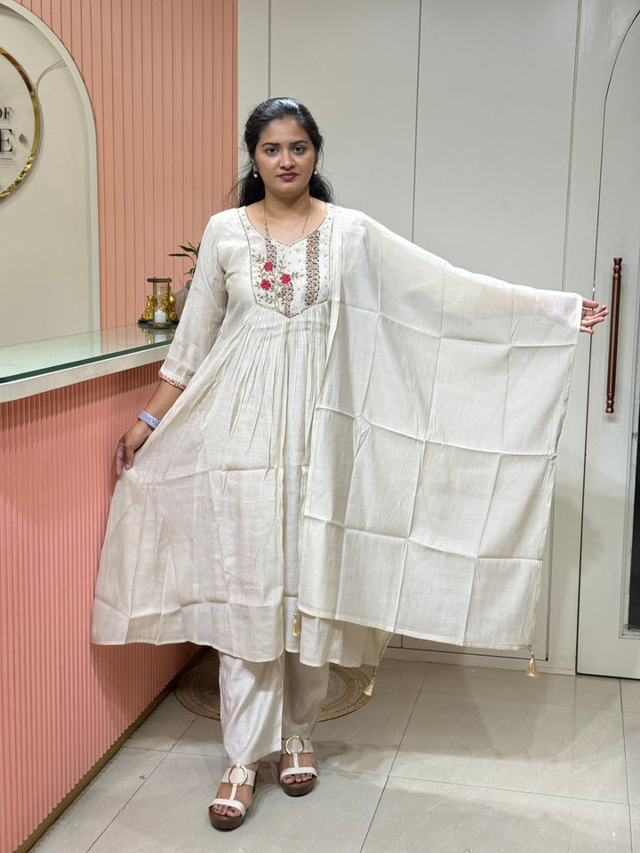 Coral Mul Chanderi Collection Semi Party Wear (Cut Dana &amp; bead Work)| R208