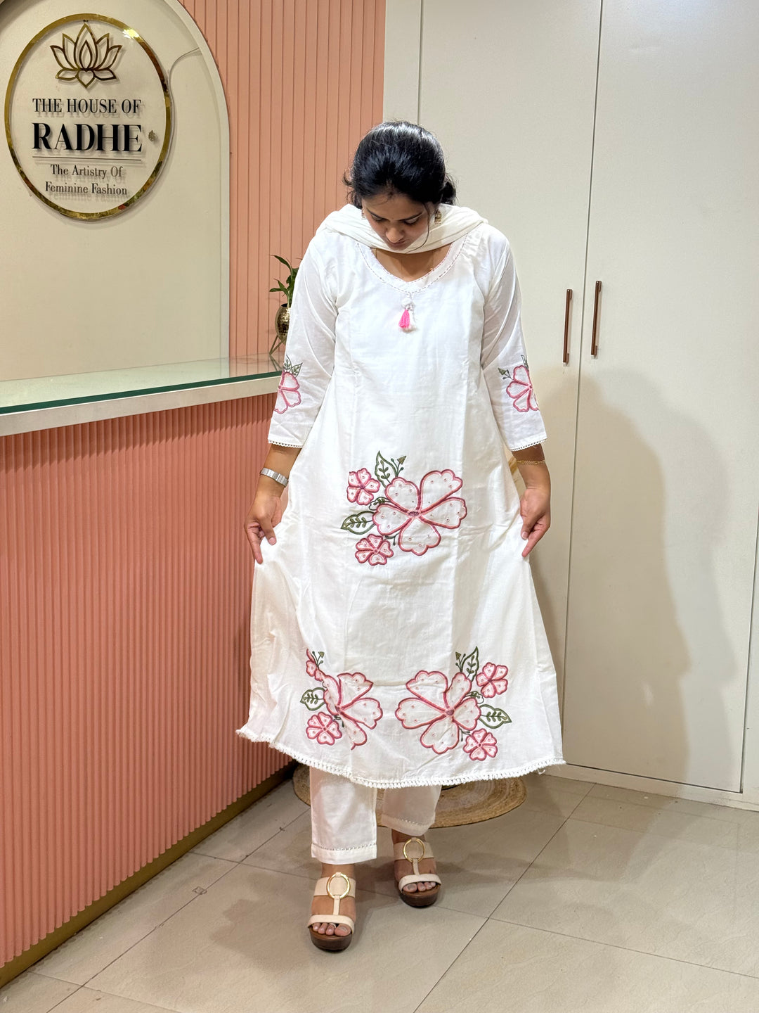 Mulmul Cotton New Collection With Embroidery Work | R190