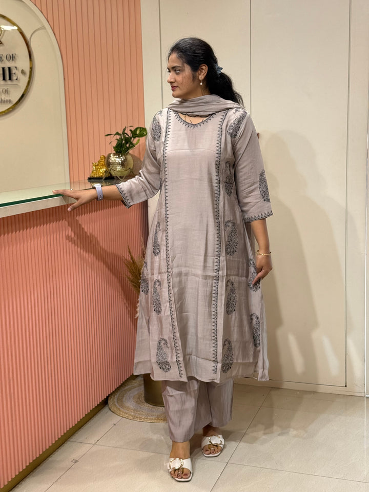 Mul Chanderi with Embroidery work (Cotton Lining) | R138