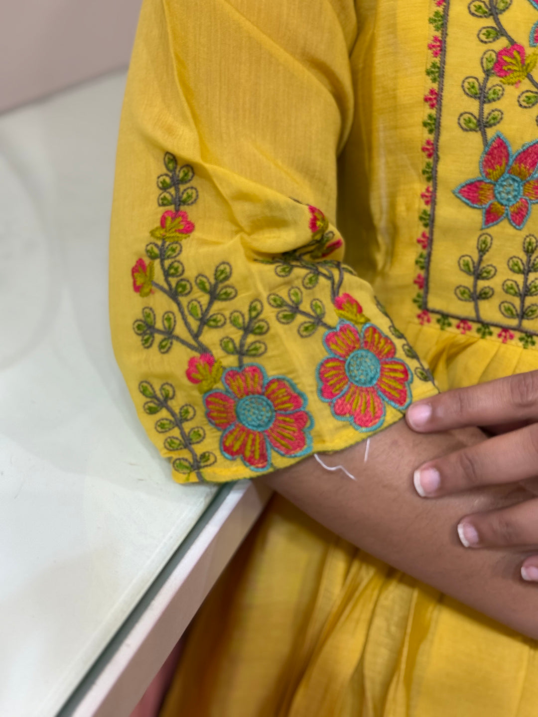Mul Chanderi Collection with Embroidery work (Cotton Lining)| R204