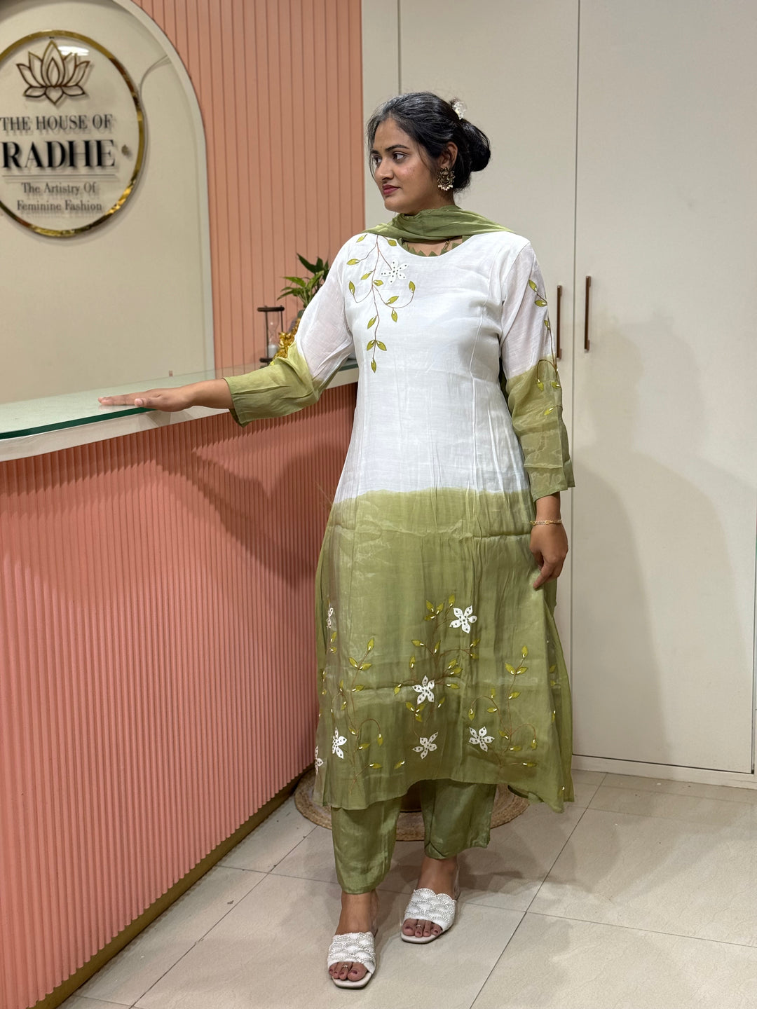 Mul Chanderi collection with Dual Shade | R217