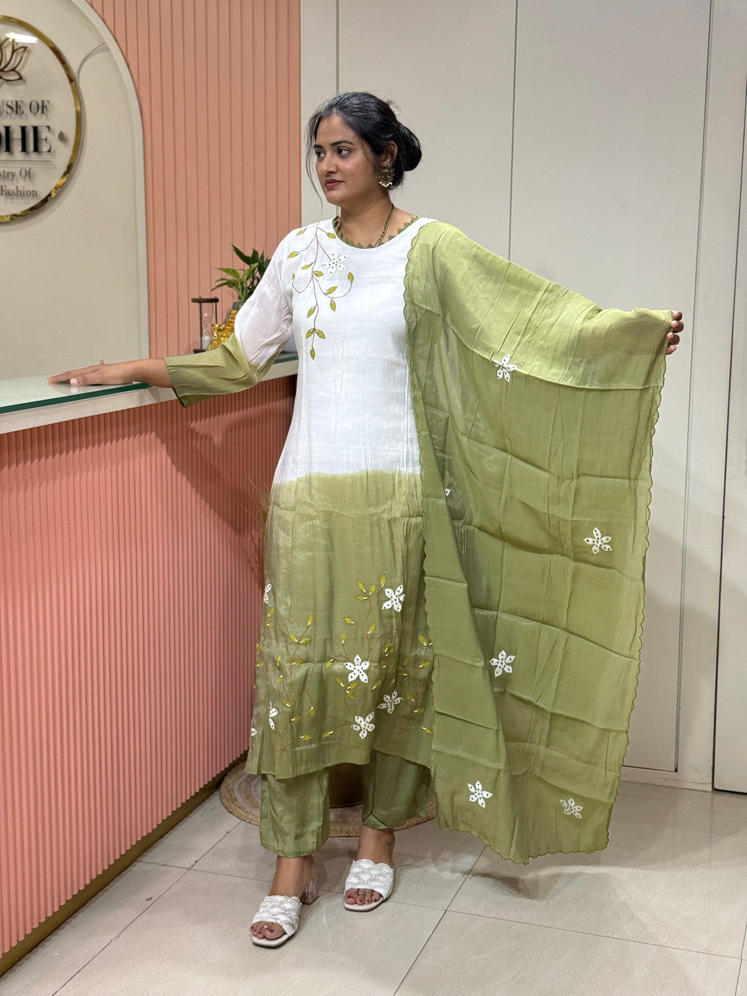 Mul Chanderi collection with Dual Shade | R217