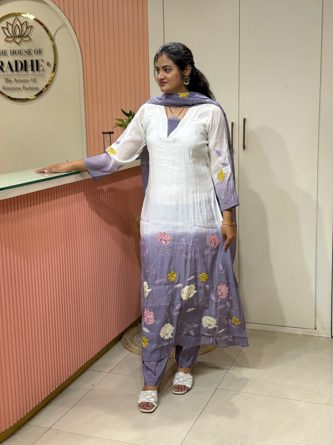 Mul Chanderi collection with Dual Shade | R217